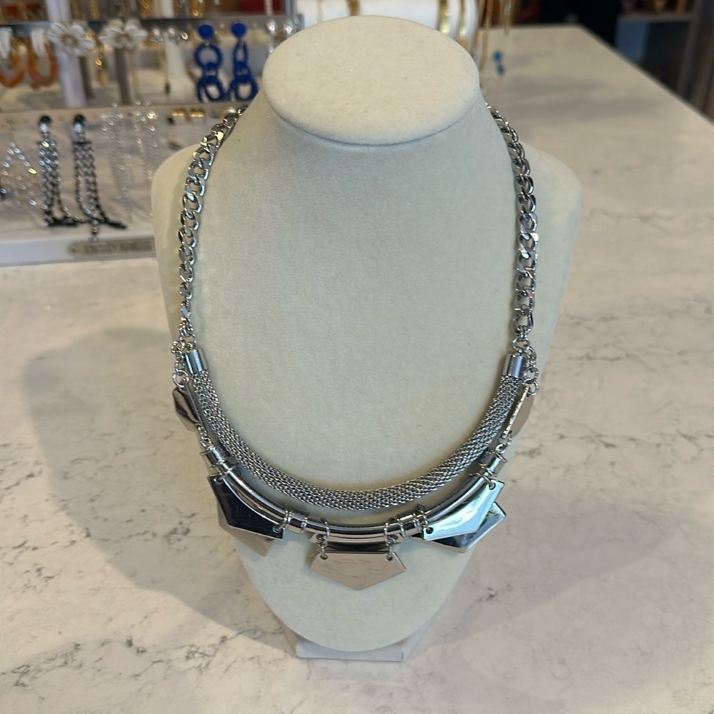 WHBM silver tone rope and smooth disc costume necklace